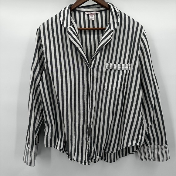 Victoria's Secret Other - Victorias Secret Pajama Shirt Top Womens Medium White Gray Stripe Soft Button
